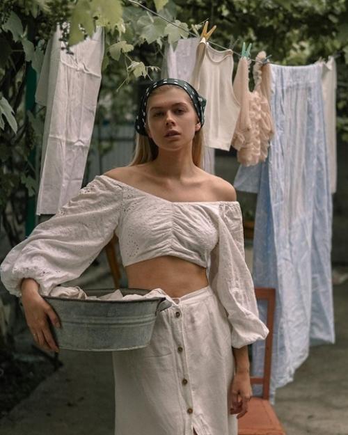 Простая и добрая история одной девушки. 03