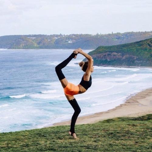 Sjana Elise Earp - богиня йоги из австралии! 07