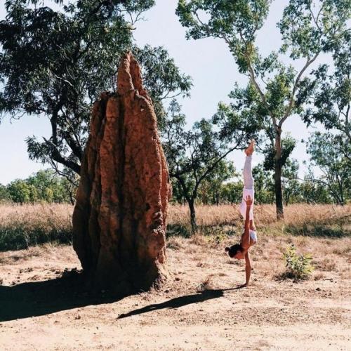 Sjana Elise Earp - богиня йоги из австралии! 02