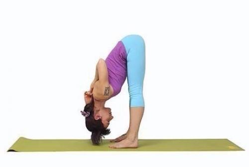 Асаны на раскрытие плечевого пояса. Йога для плечевого пояса.