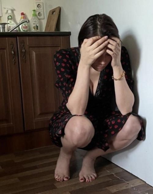 Актриса Настасья самбурская на грани изнеможения: капельницы и медицинская помощь спасли от иссушающего графика работы. 02