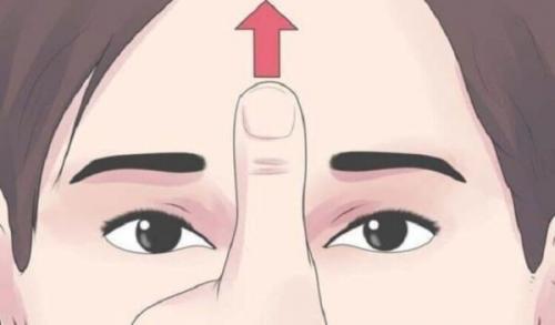 Массажируйте эту зону в течение 45 секунд.