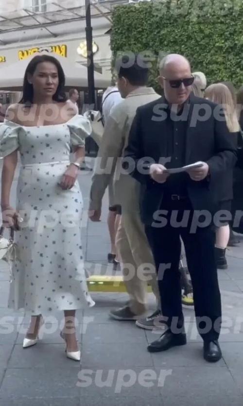 Больше не холостяк: Сергей бурунов показал свою молодую невесту. 01