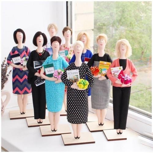 Анжелика шевчишена делает вот такие куклы.