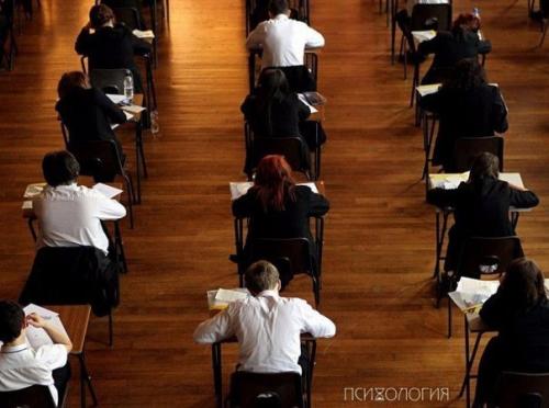 Этo письмo poдителям учеников написал дирeктоp cингапуpcкой шкoлы.  