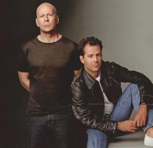 Эх, молодость!  Известные актеры вместе со своими молодыми версиями. 05