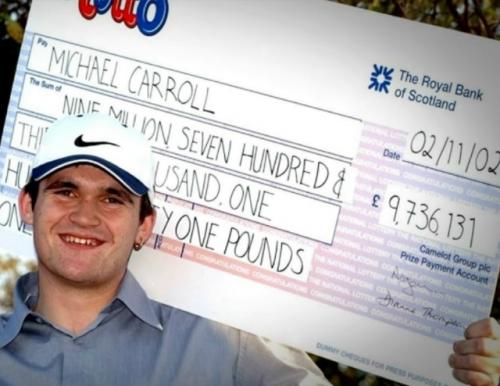 Планируют снять сериал, основанный на реальных событиях, о жизни американца Майкла Кэрролла. 01