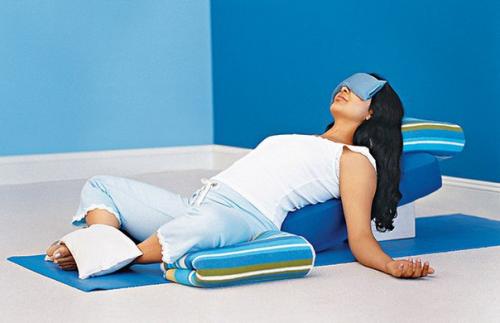 7 расслабляющих асан при головной боли. 05