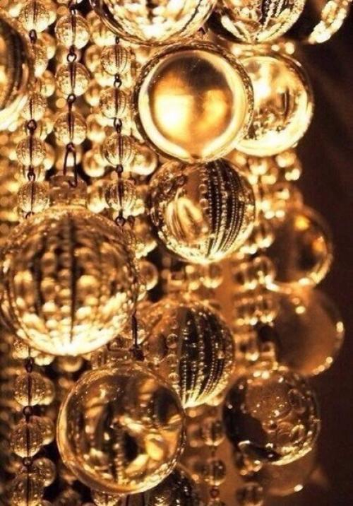 Есть только два способа прожить жизнь. 02