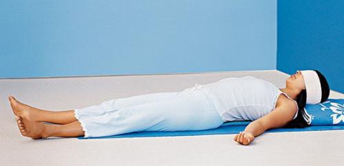 7 расслабляющих асан при головной боли. 06