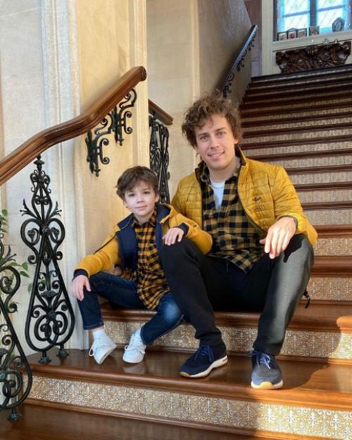 Счастливая семья Аллы Пугачевой и Максима галкина. 02