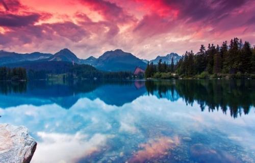 Когда начинаешь жить для себя, делать, что нравится, - все остальное в мире подтягивается, чтоб соответствовать.