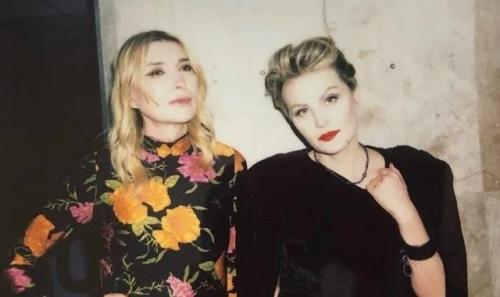 Бывшая помощница ренаты Литвиновой, ранее обвинившая актрису в абьюзе, намекает, что ее откровения могут иметь юридическое продолжение. 02