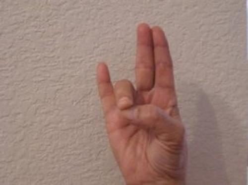 Мудра.  Помоги себе сам. 01