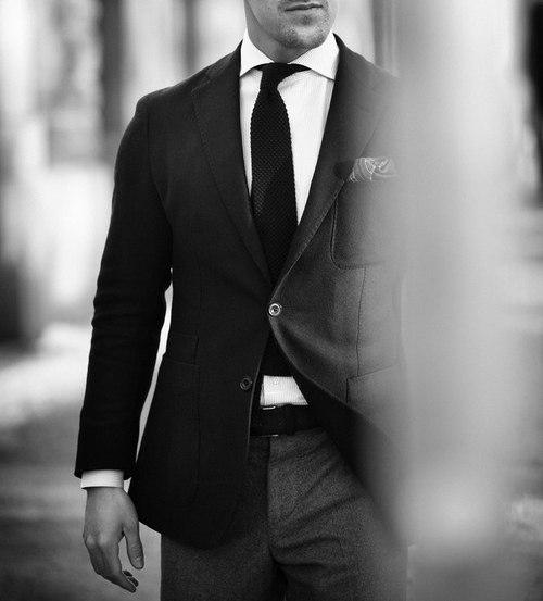 Счастливые люди не могут быть злыми.