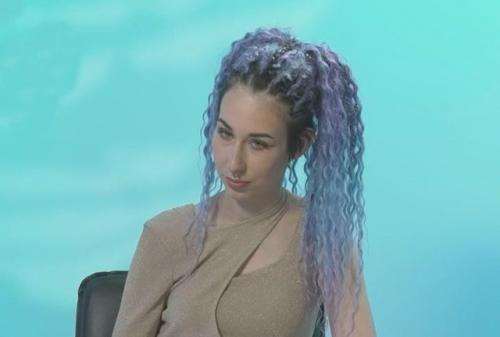 Любовь за решеткой: звезда беременна в 16 Арина бросила детей ради романа с заключенным. 01