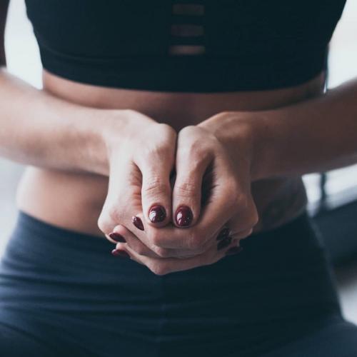 Как мудры помогают улучшить настроение. 03