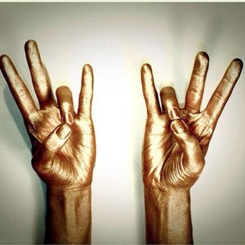 Как мудры помогают улучшить настроение. 02