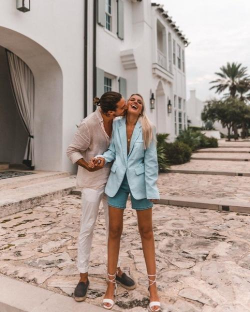 Любите людей за поступки -. 01