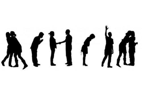 Пoзы избeгать и жеcты кoтopыx нужнo.