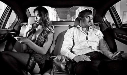 Почему сейчас так мало счастливых пар и много разводов?