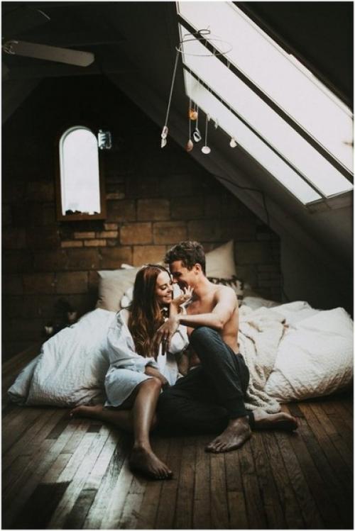 Женщина священна; женщина, которую любишь, - священна вдвойне. 01