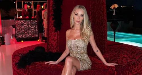 Модель из США собирает пожертвования для Австралии, позируя голышом! 02