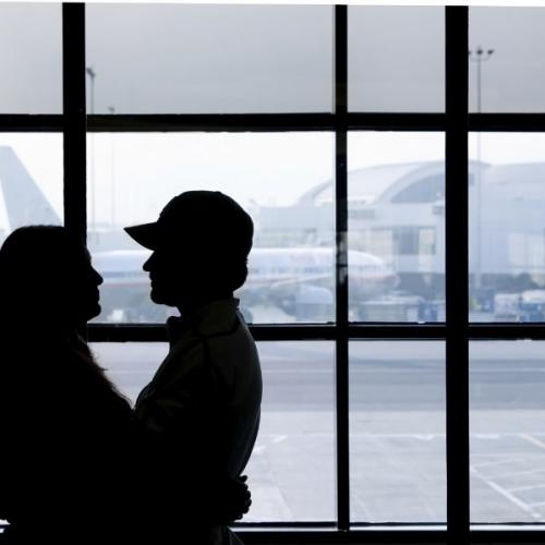 Почему близких нужно встречать в аэропорту.