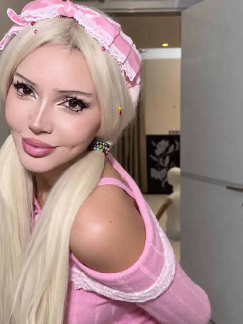 12-Летняя дочь Самойловой ушла в аниме - эстетику а мама решила не отставать. 01