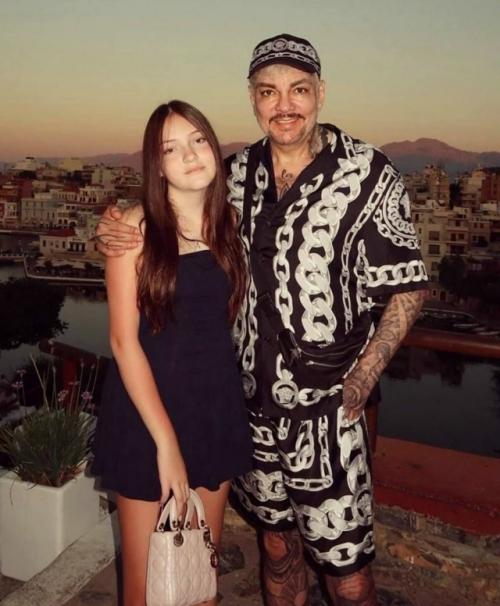 Дочь филиппа Киркорова поразила пользователей социальных сетей своим быстрым ростом.
