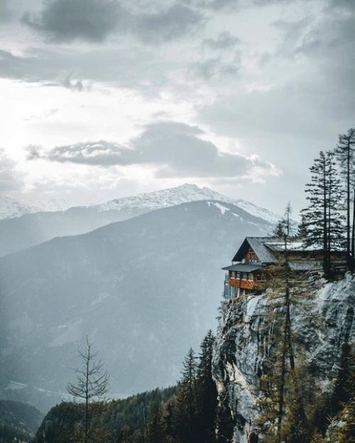 Завораживающий вид из номера. 05