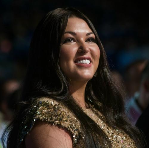 Аврора киба с размахом встретила свои 20 лет: на вечеринке заправляла Ксения Собчак, а гостей развлекали Александр ревва и Севиль. 01