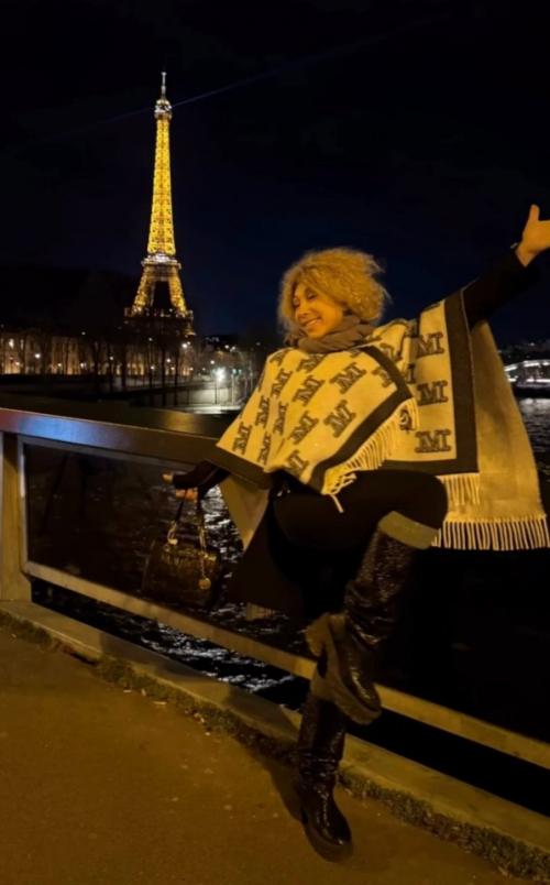 Алекса изменила свое решение о разводе и вернулась к мужу всего через две недели после объявления о расставании. 02