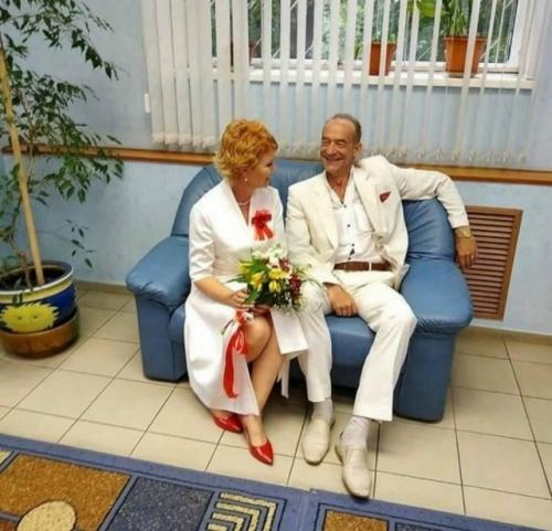 Электроник Владимир торсуев женился в шестой раз. 01