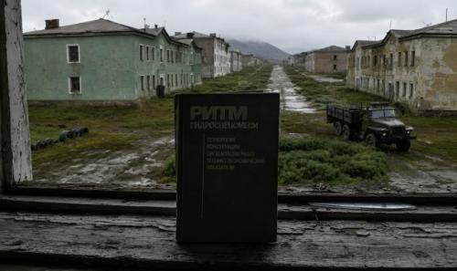 Вас никогда не тянуло в покинутые города? 07