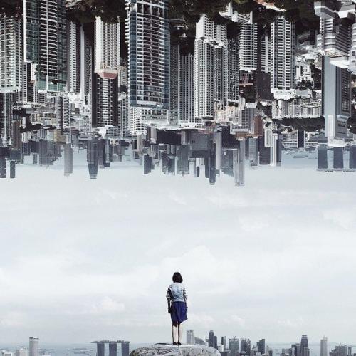 Среди людей тоже одиноко. 03