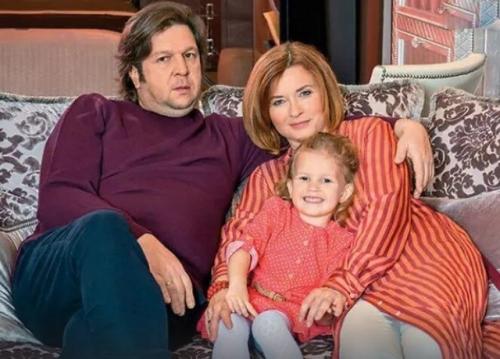 7 российских актеров, поймавших жен на изменах. 05